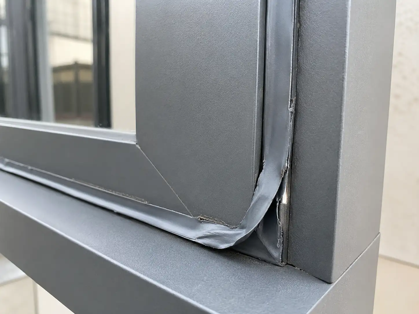 Insufficient Structural-Sealant Compatibility: Local interfacial sealant failure requires checking both sealant adhesion and coating adhesion.