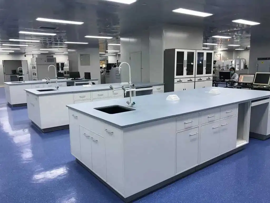 Laboratory furniture installation