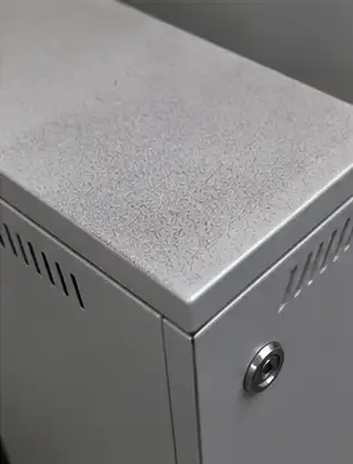 Antistatic Dust Control Indoors: Static charge attracts dust, causing rapid recontamination after cleaning.