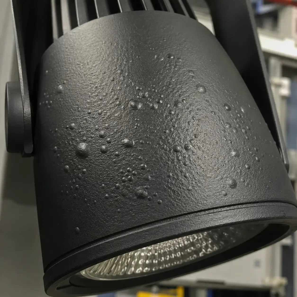 Blistering on Coated Die Castings: Residual gas escapes as the substrate heats; preheating and a controlled cure profile are required.